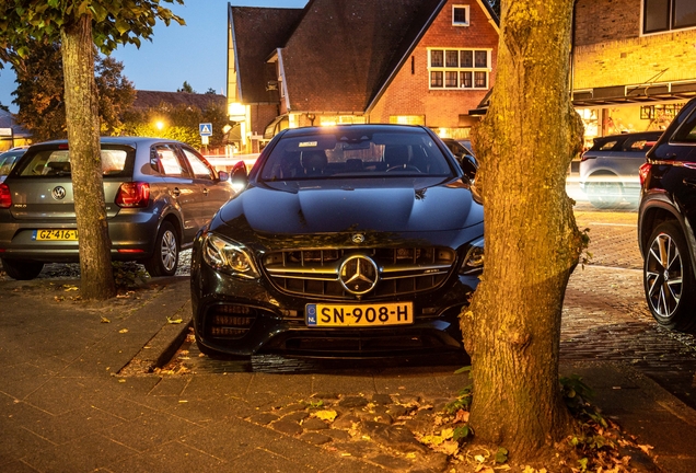 Mercedes-AMG E 63 S W213