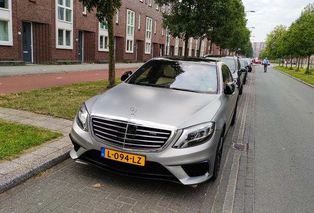 Mercedes-Benz S 63 AMG V222