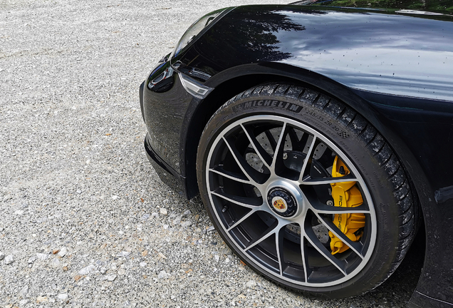 Porsche 991 Turbo S Cabriolet MkII