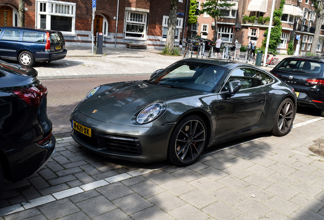 Porsche 992 Carrera 4S