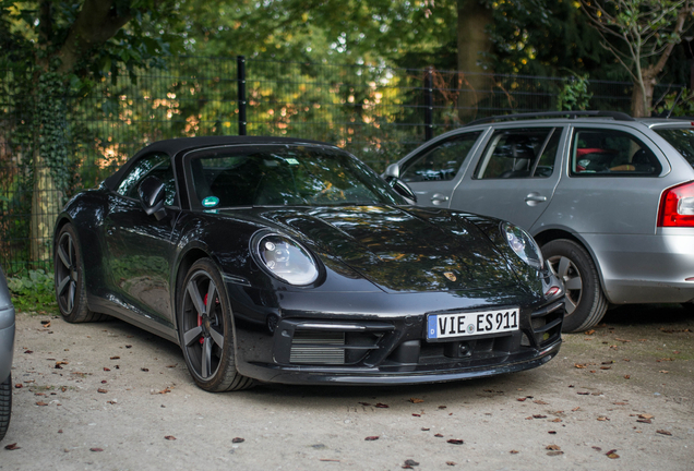 Porsche 992 Carrera S Cabriolet