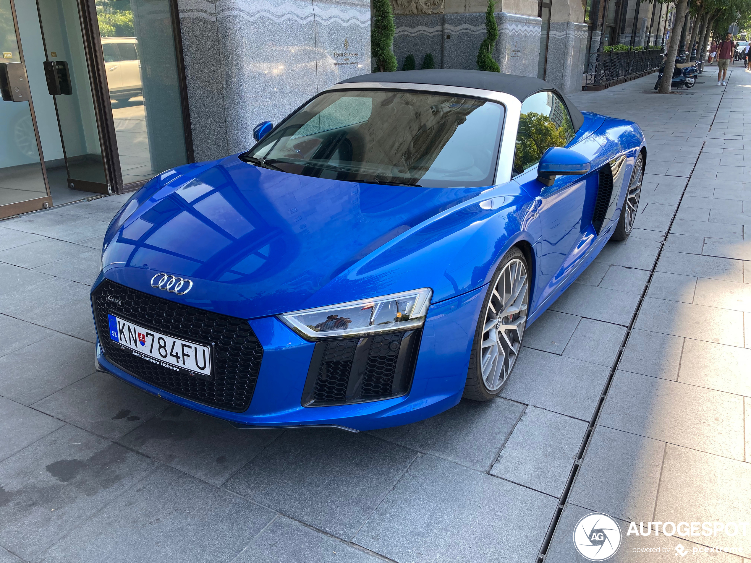 Audi R8 V10 Spyder 2016