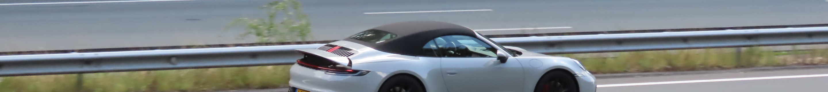 Porsche 992 Carrera S Cabriolet