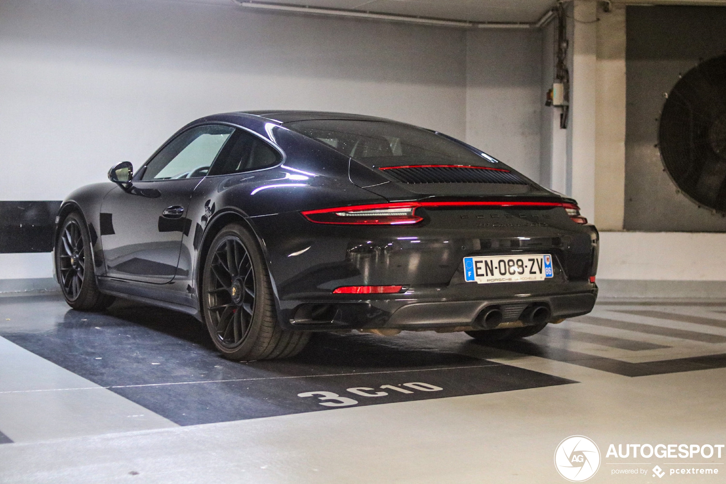Porsche 991 Carrera 4 GTS MkII - 08 September 2021 - Autogespot