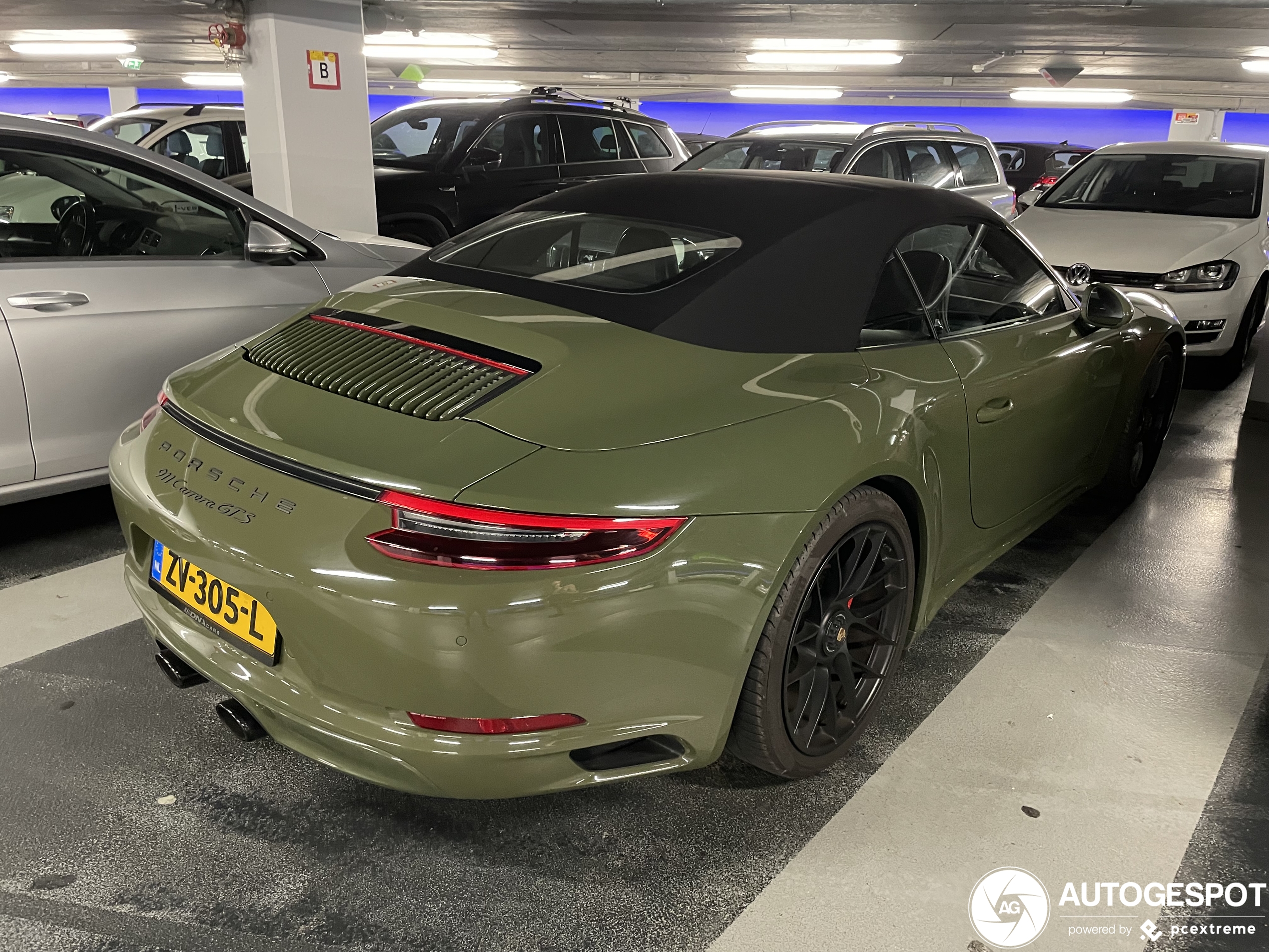 Porsche 991 Carrera GTS Cabriolet MkII