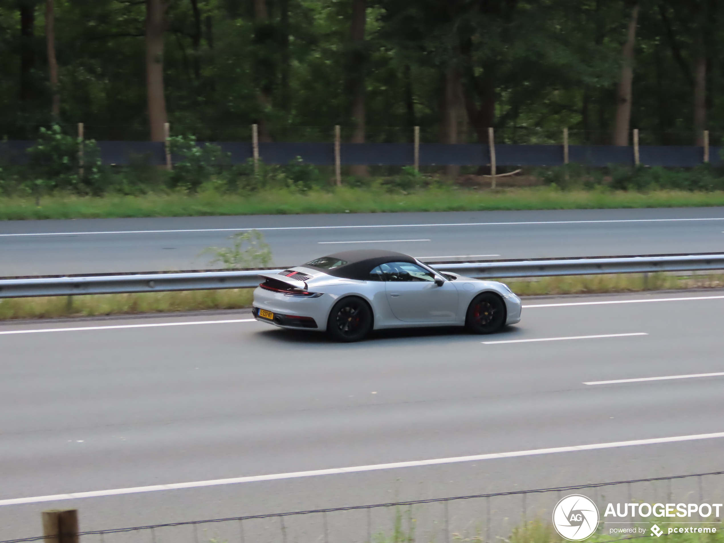 Porsche 992 Carrera S Cabriolet