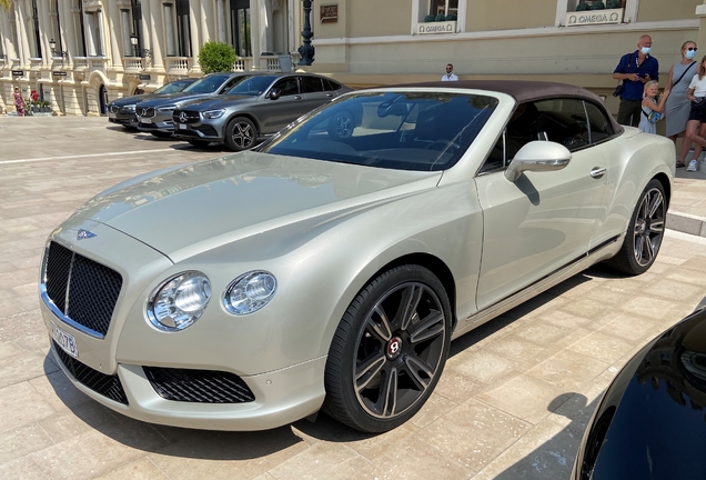 Bentley Continental GTC V8