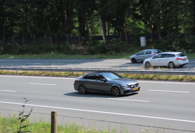 Mercedes-AMG C 63 S W205