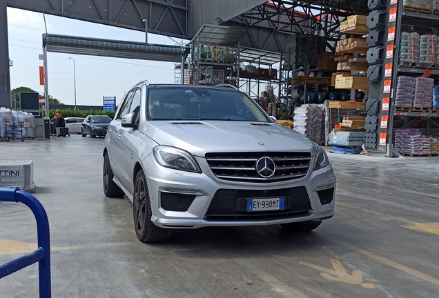 Mercedes-Benz ML 63 AMG W166