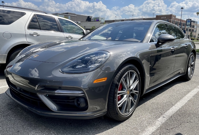 Porsche 971 Panamera Turbo Sport Turismo