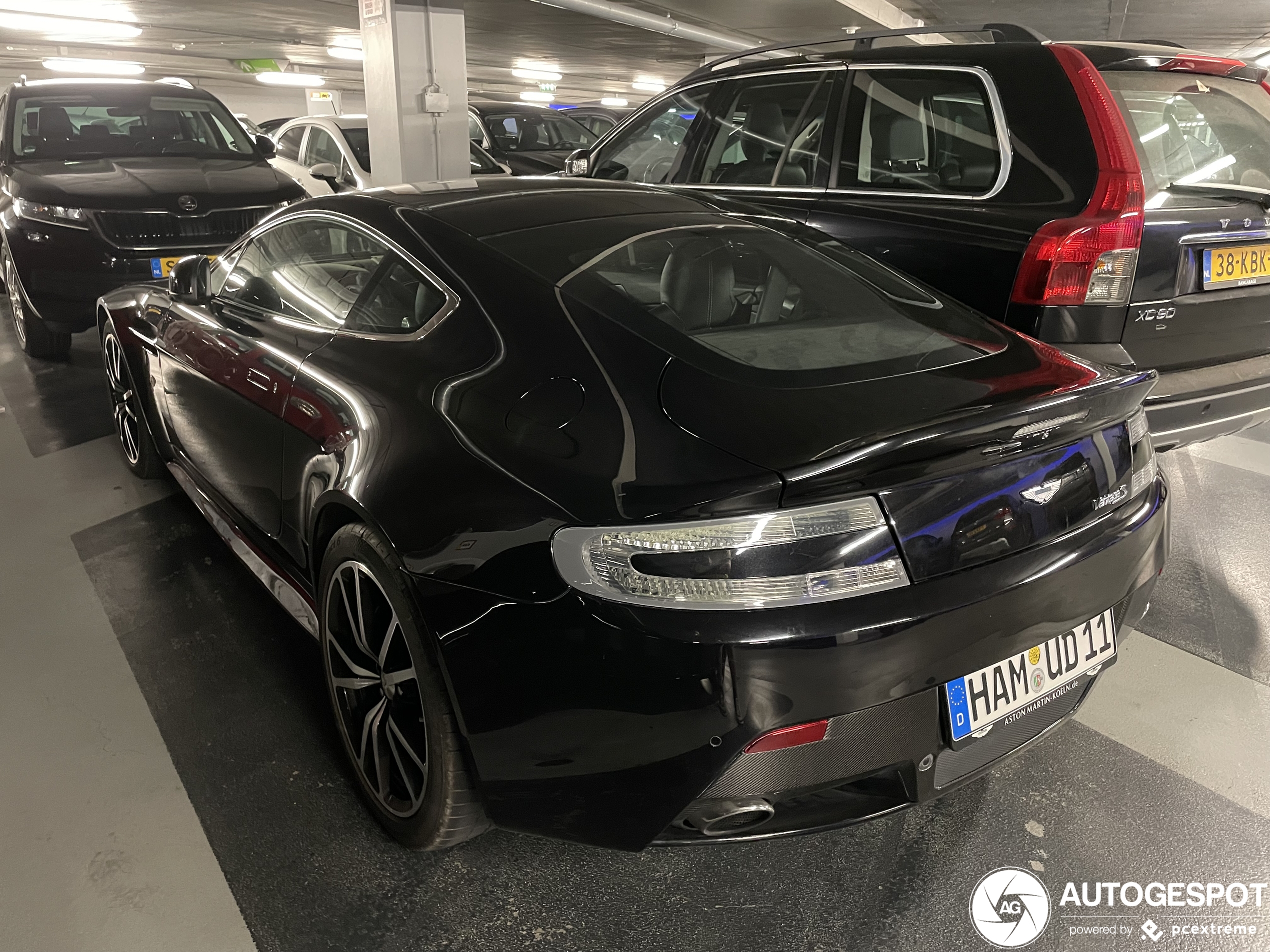 Aston Martin V8 Vantage S