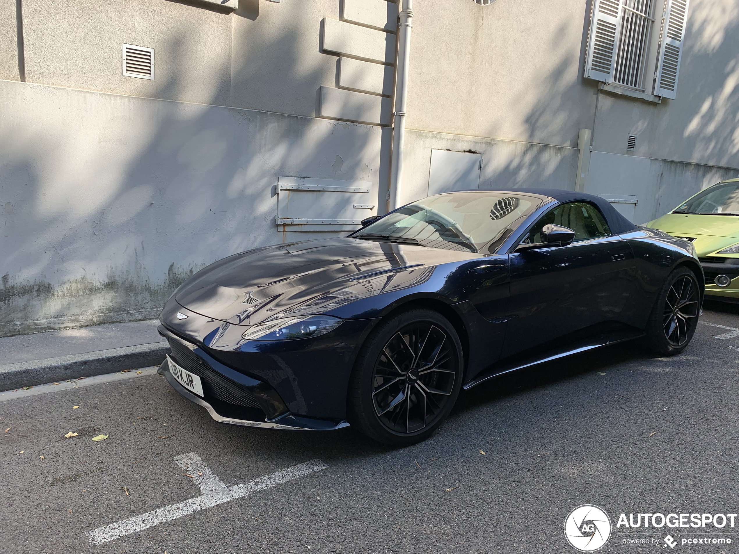 Aston Martin V8 Vantage Roadster 2020