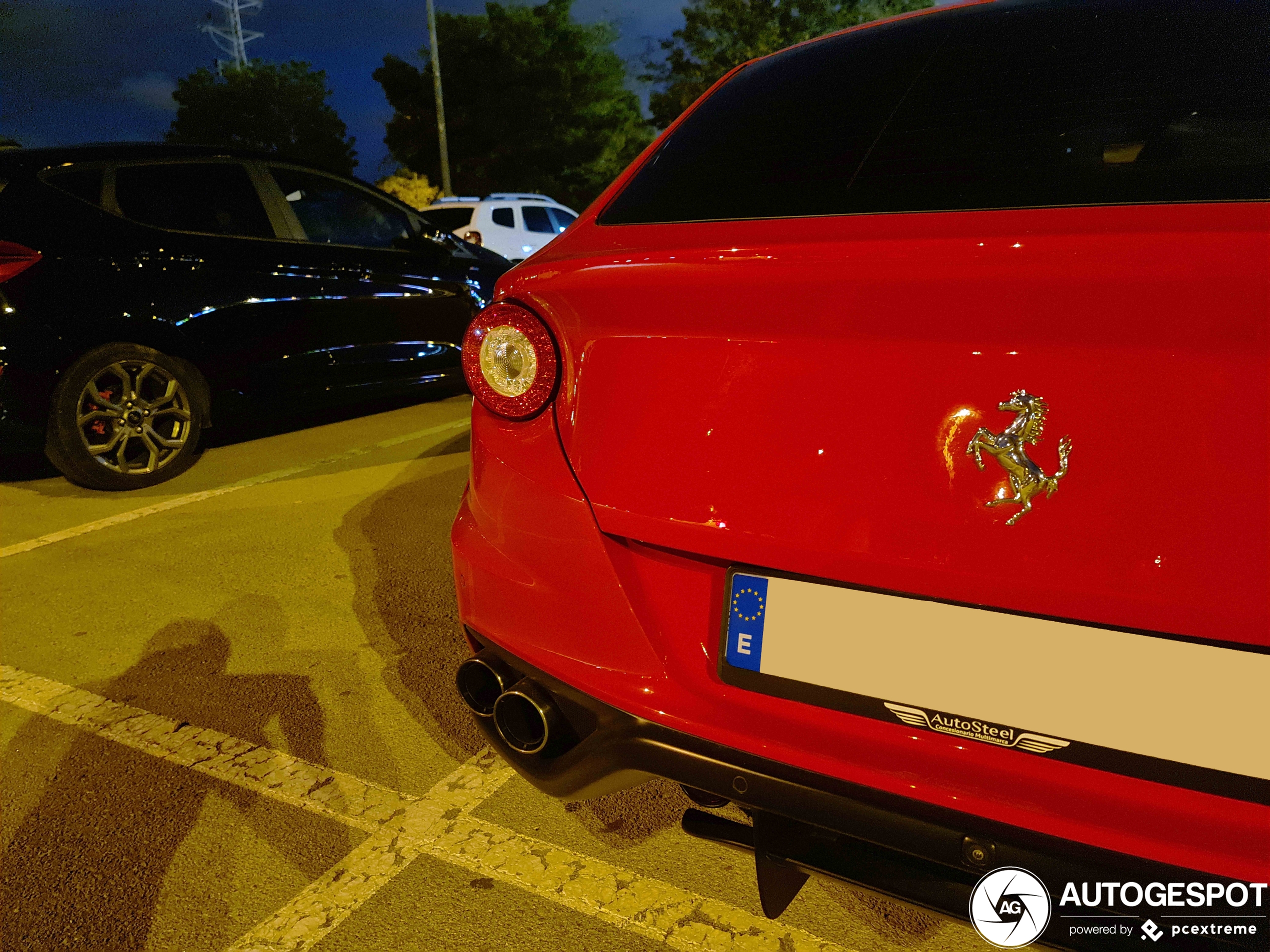 Ferrari FF