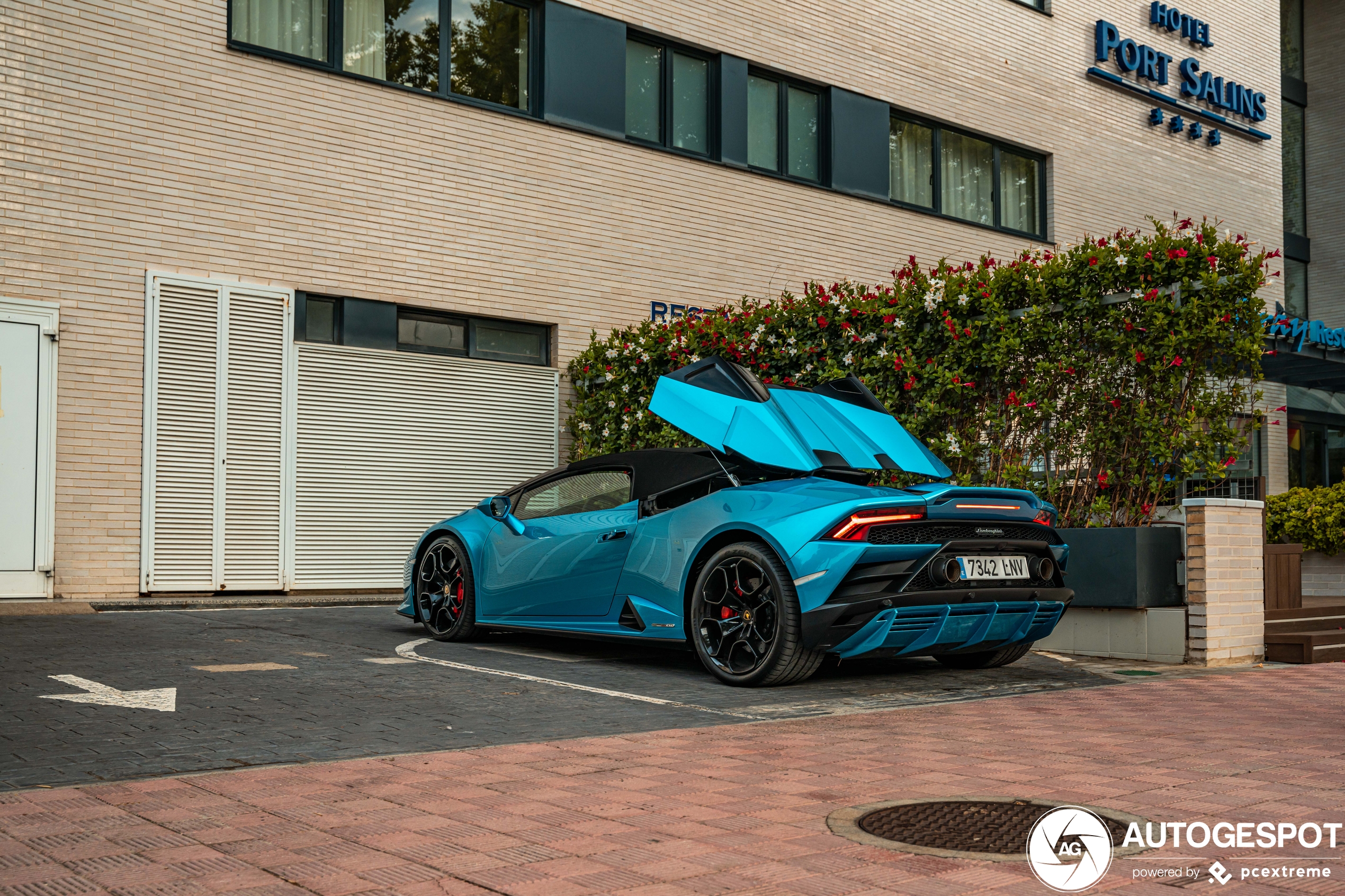 Lamborghini Huracán LP640-4 EVO Spyder