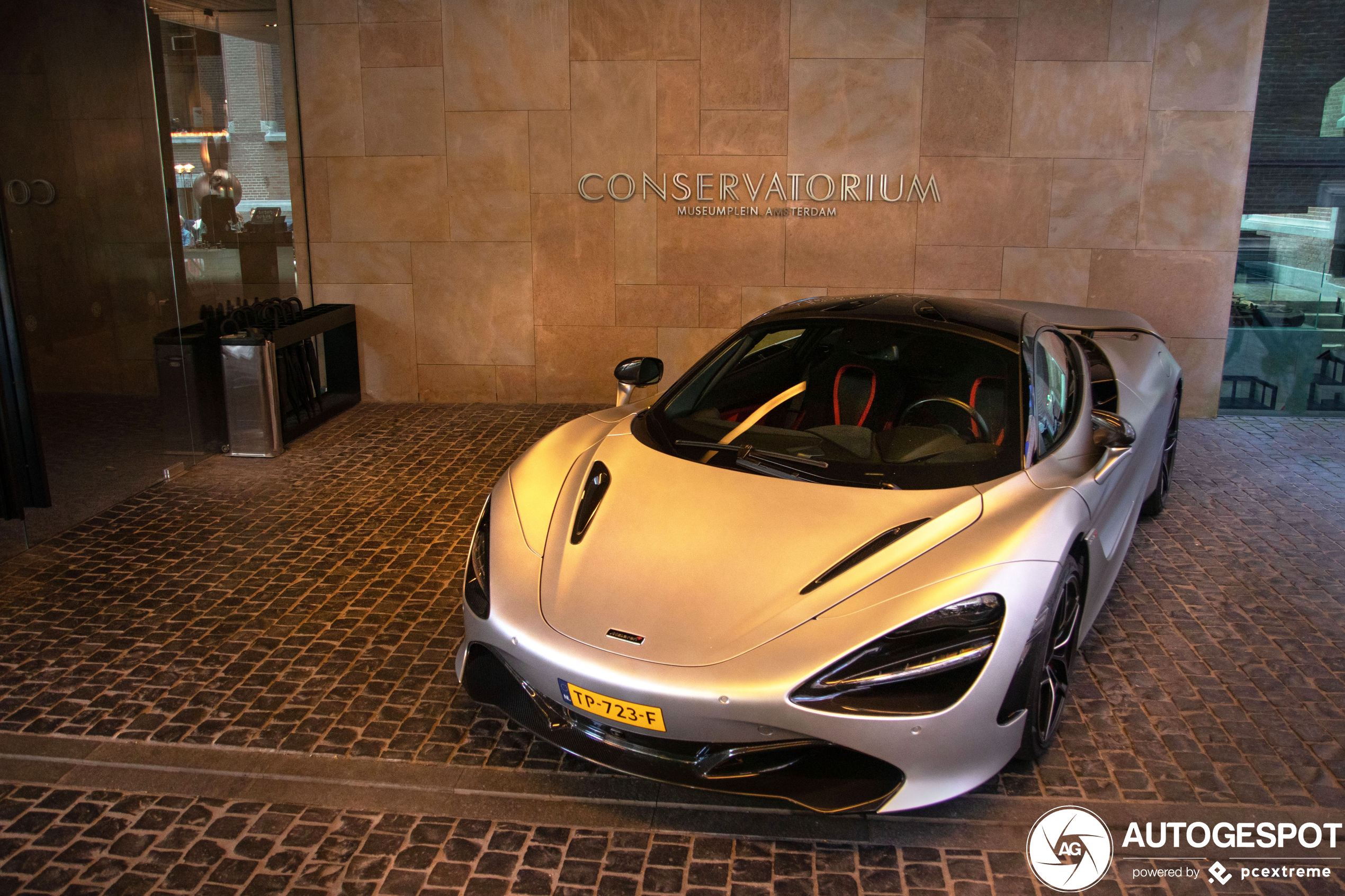 McLaren 720S