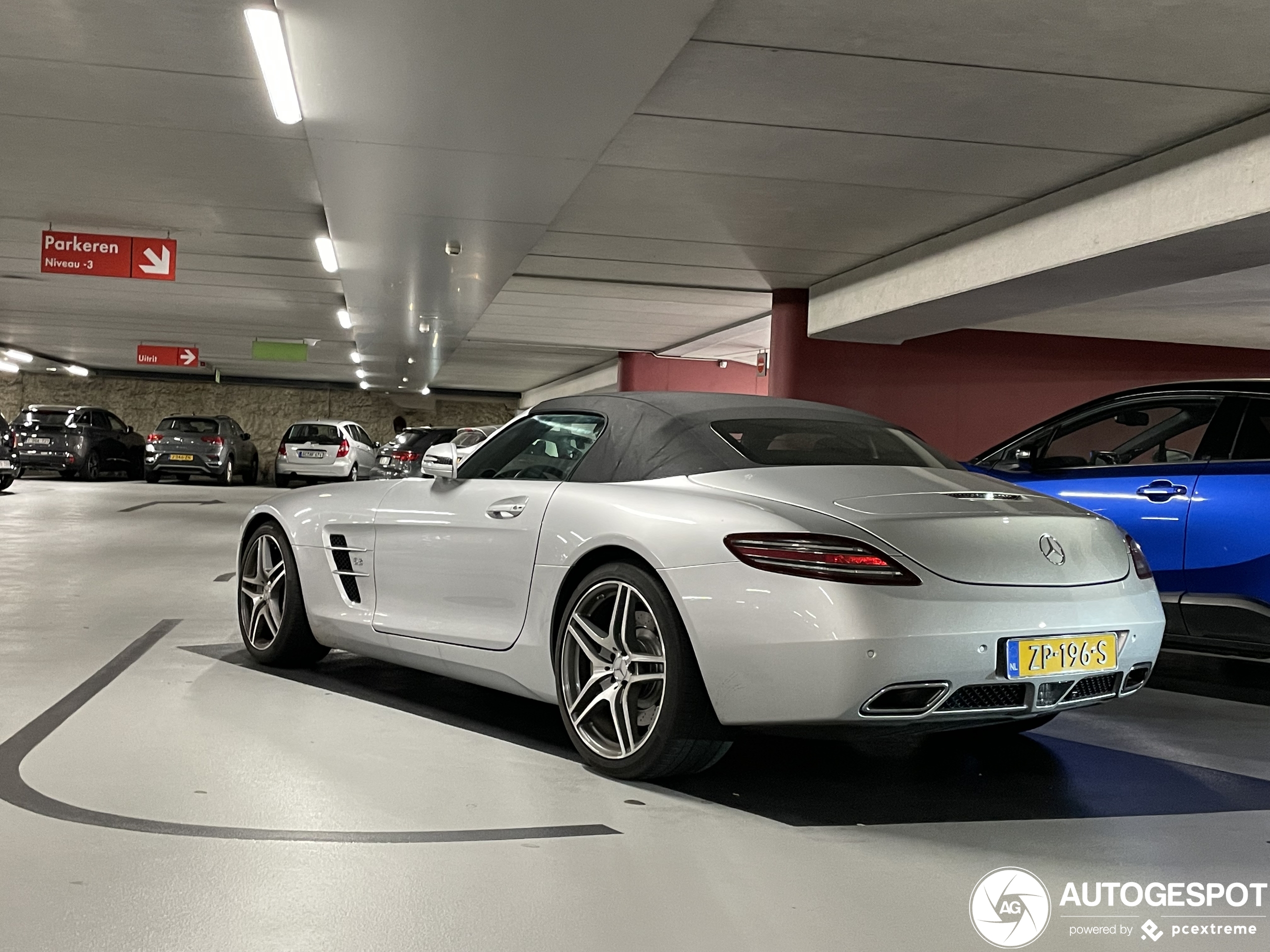 Mercedes-Benz SLS AMG Roadster