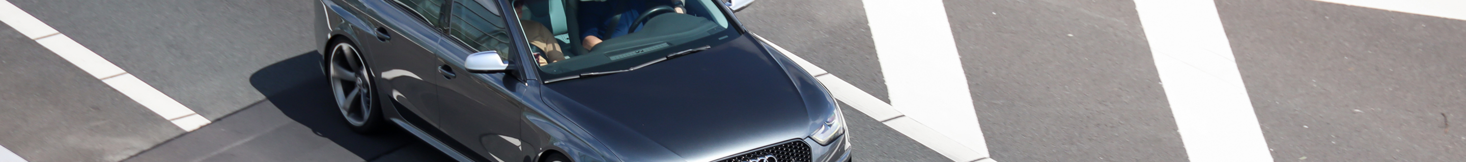 Audi RS4 Avant B8