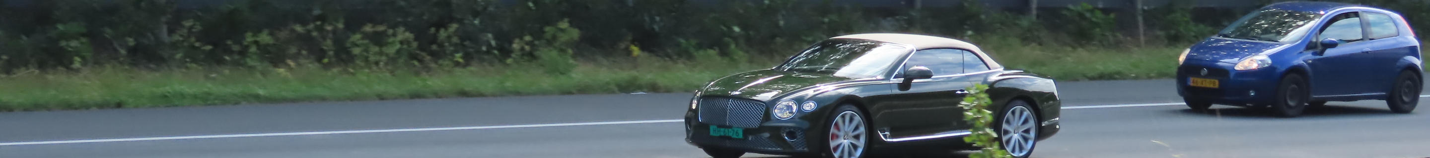 Bentley Continental GTC 2019