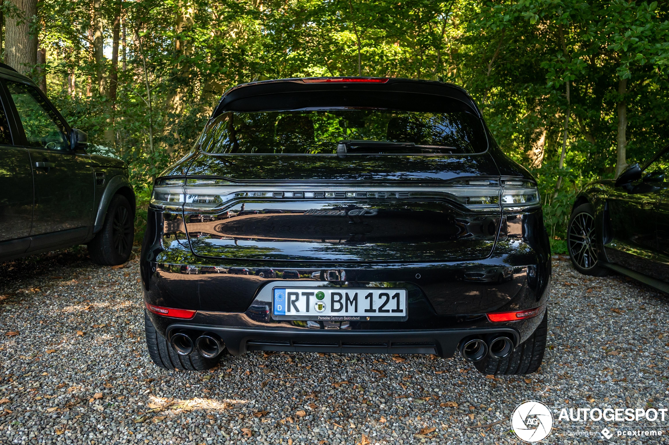 Porsche 95B Macan GTS MkII