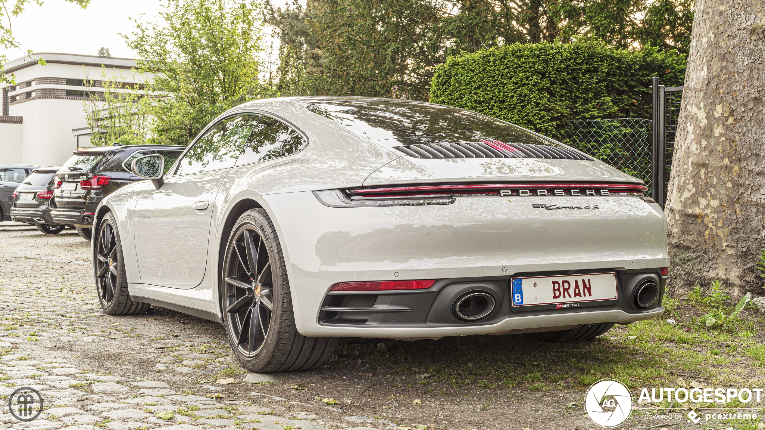 Porsche 992 Carrera 4S