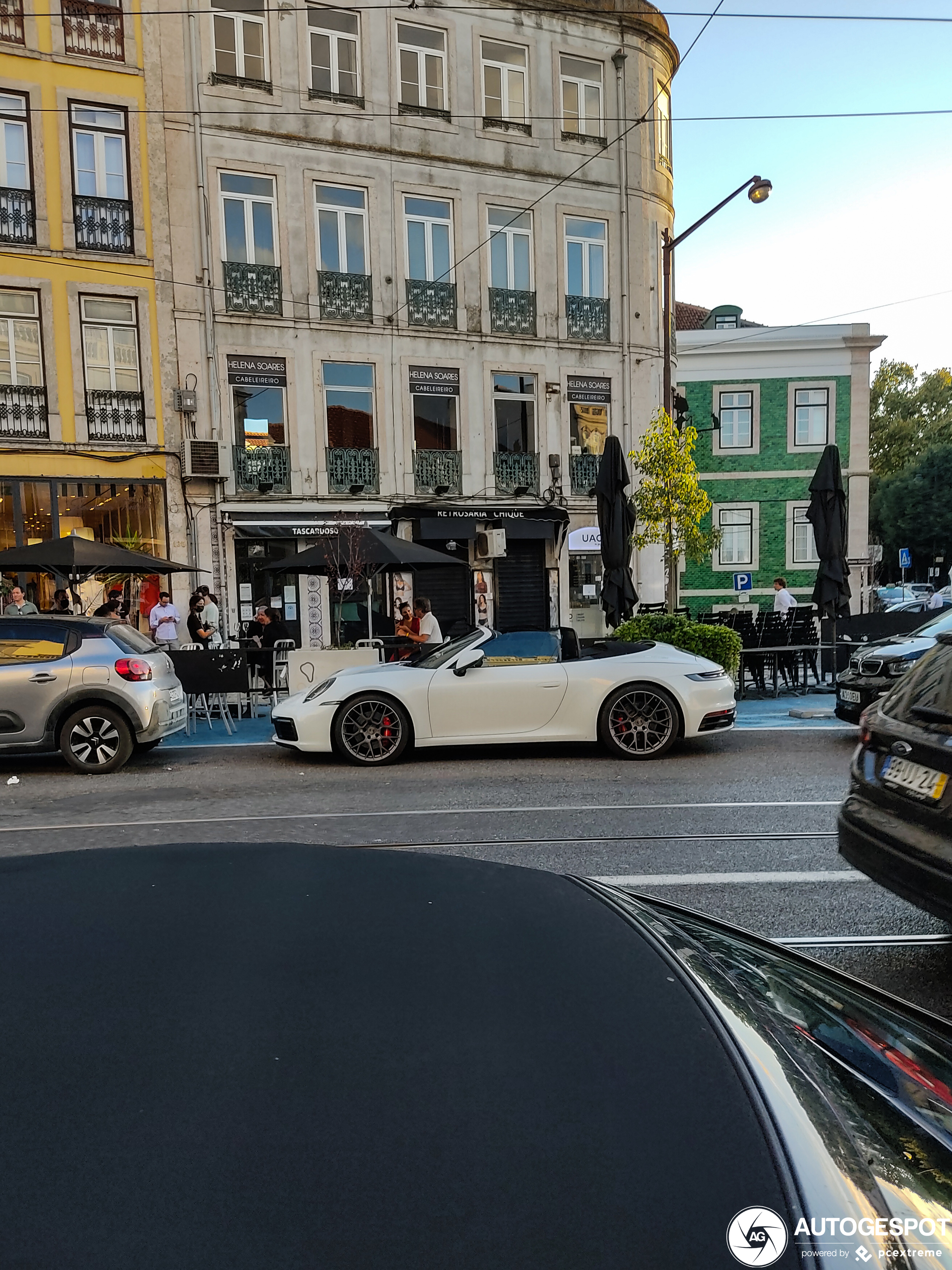 Porsche 992 Carrera 4S Cabriolet