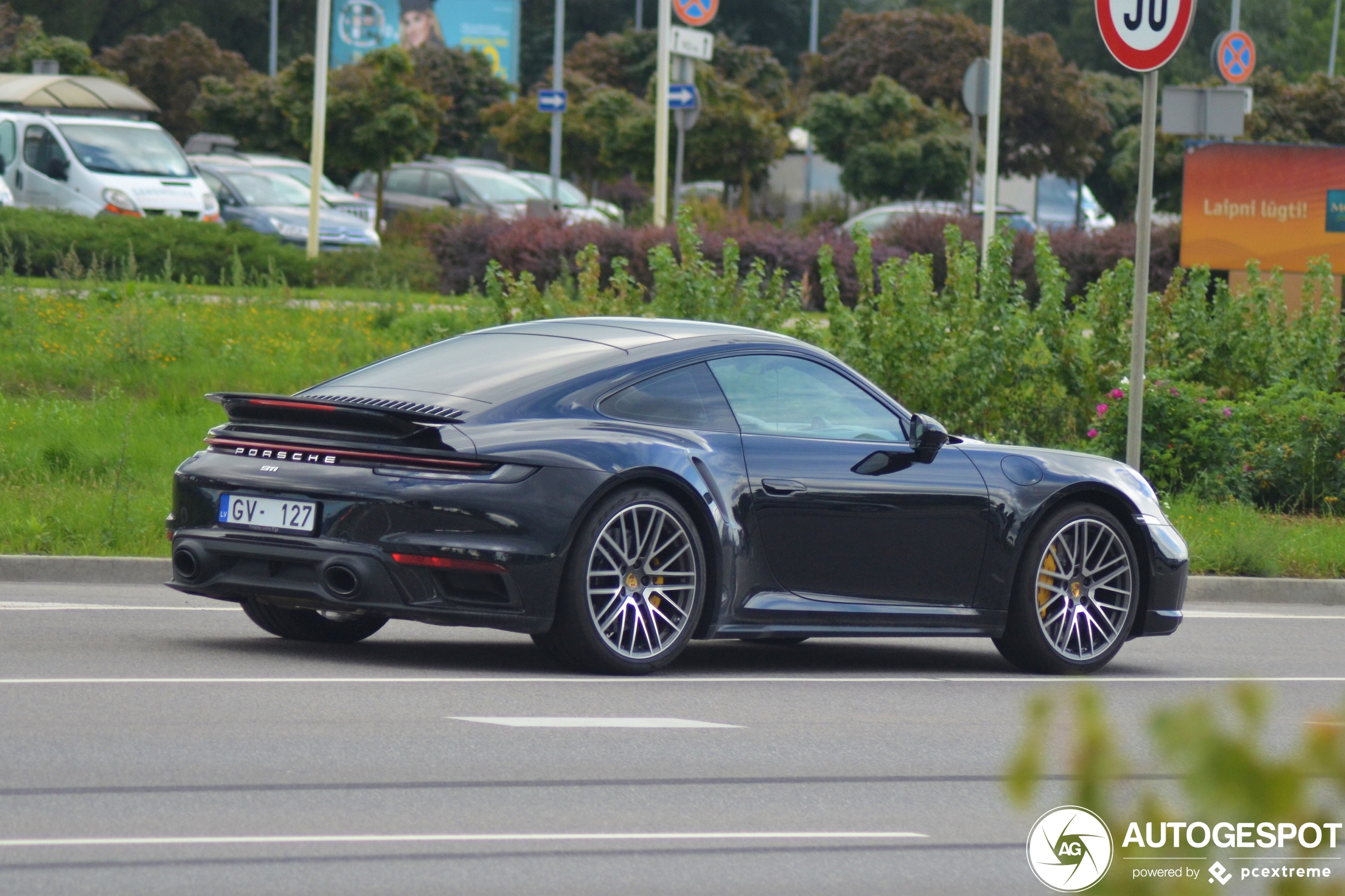 Porsche 992 turbo s