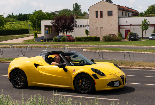 Alfa Romeo 4C Spider