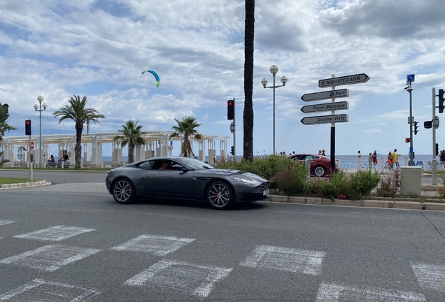 Aston Martin DB11