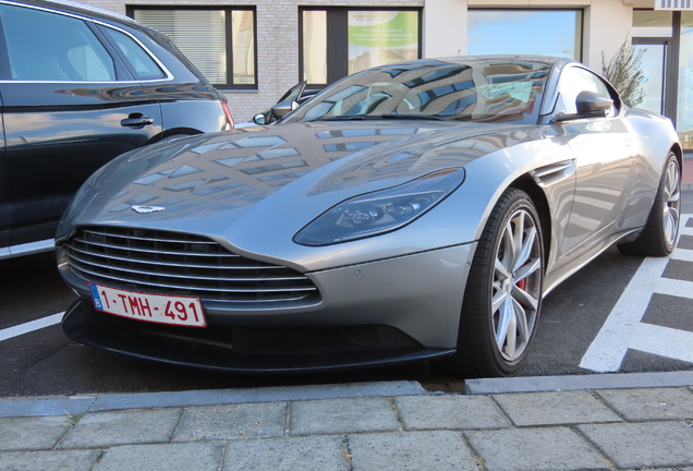 Aston Martin DB11 V8