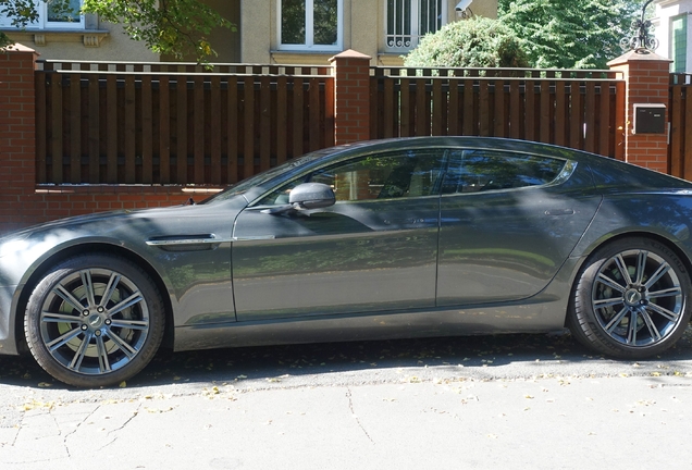 Aston Martin Rapide