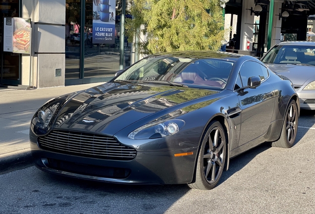 Aston Martin V8 Vantage