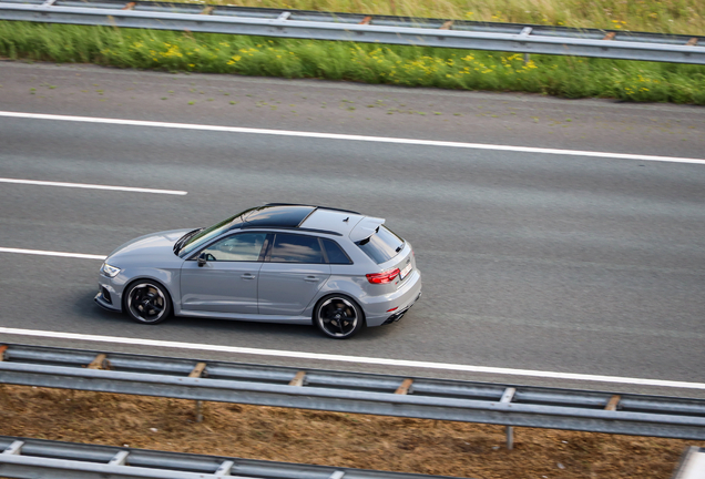 Audi RS3 Sportback 8V 2018