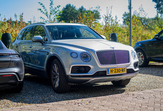 Bentley Bentayga Hybrid