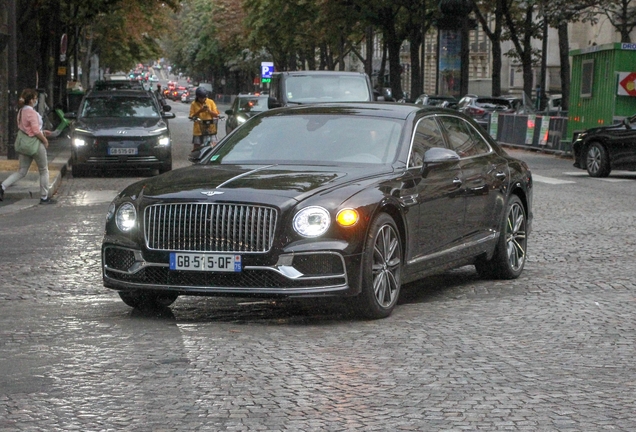 Bentley Flying Spur V8 2021