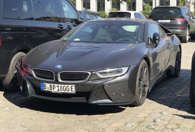 BMW i8 2018