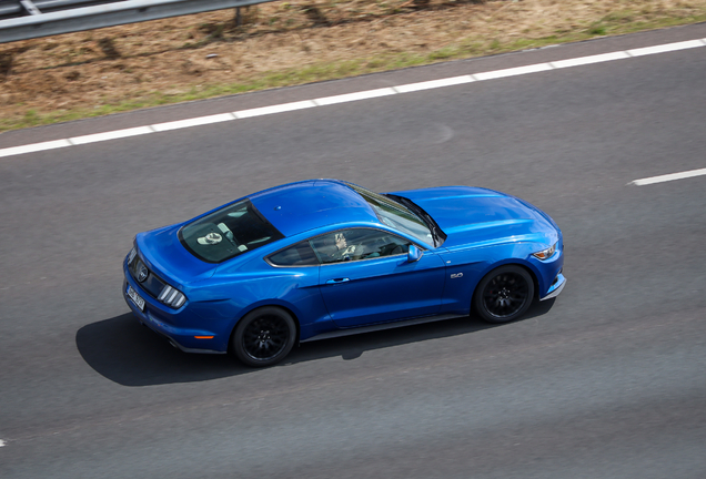 Ford Mustang GT 2015