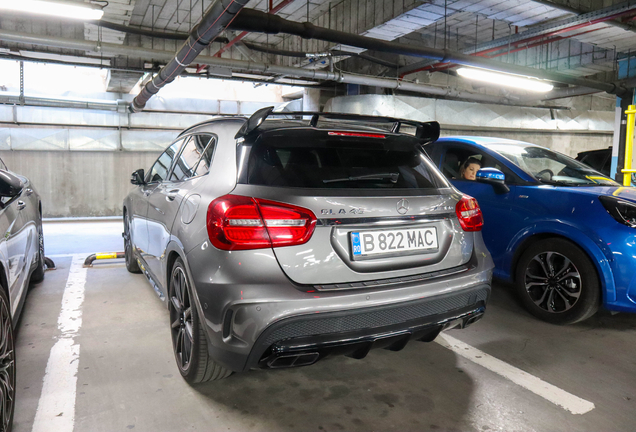 Mercedes-Benz GLA 45 AMG Edition 1