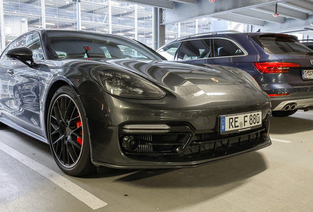 Porsche 971 Panamera Turbo Sport Turismo