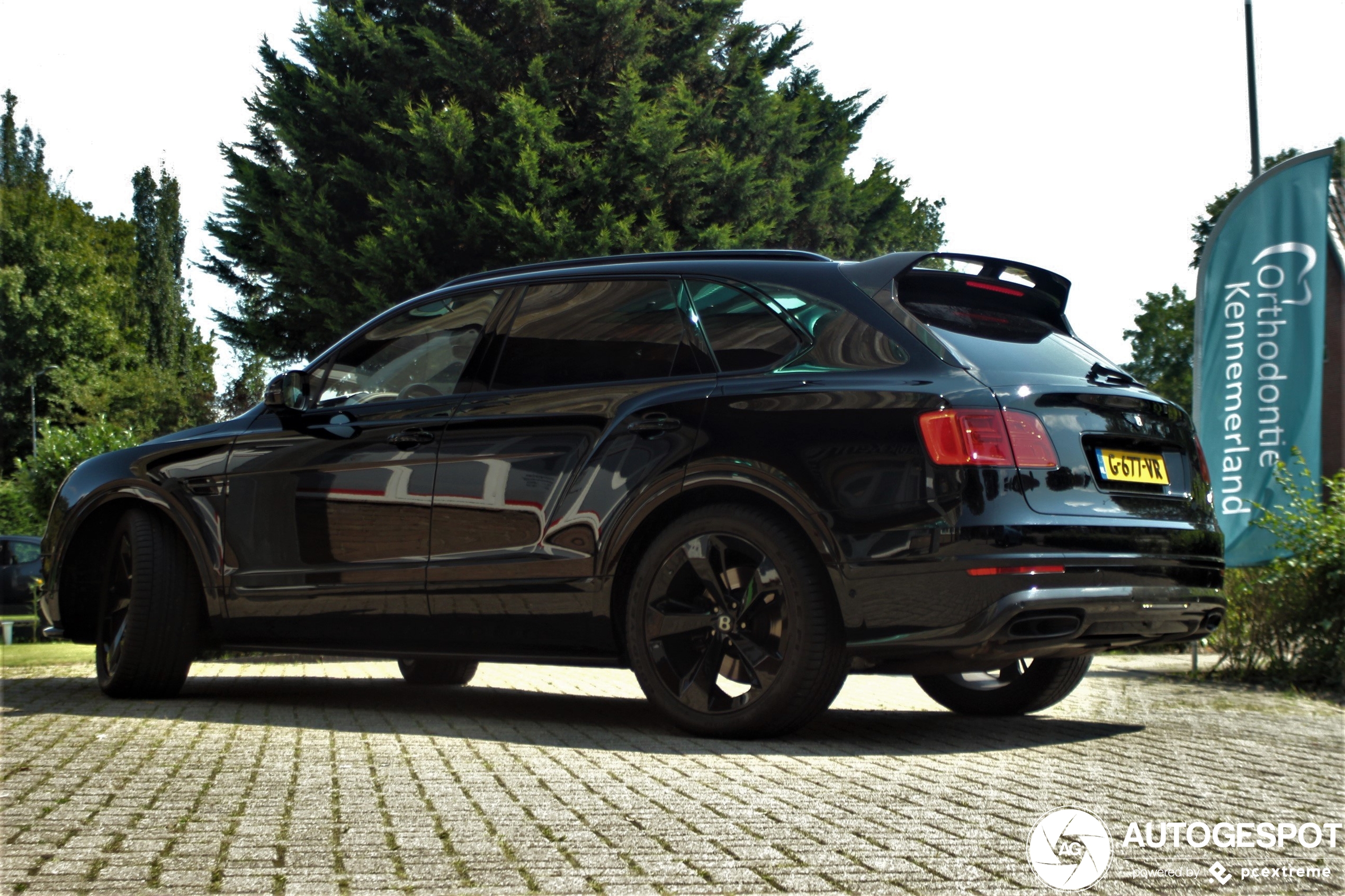 Bentley Bentayga Black Edition