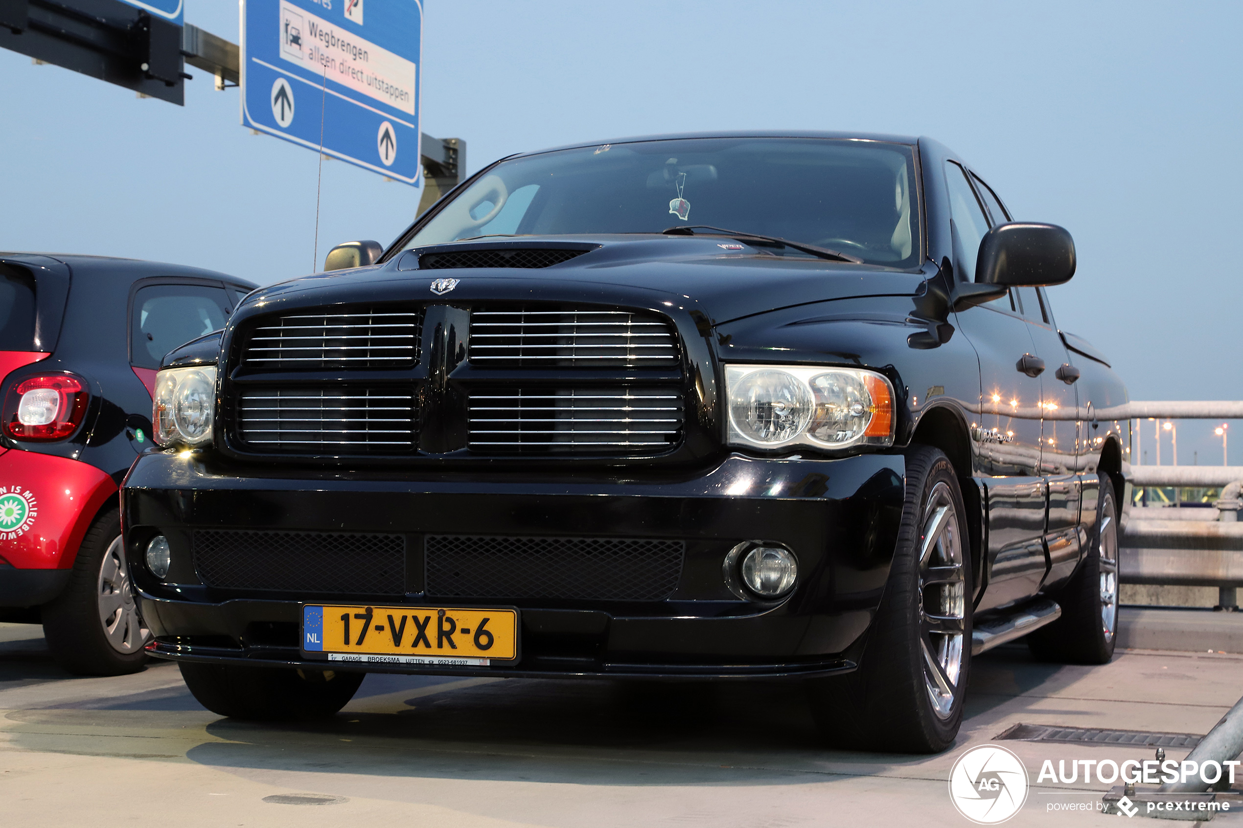 Dodge RAM SRT-10 Quad-Cab