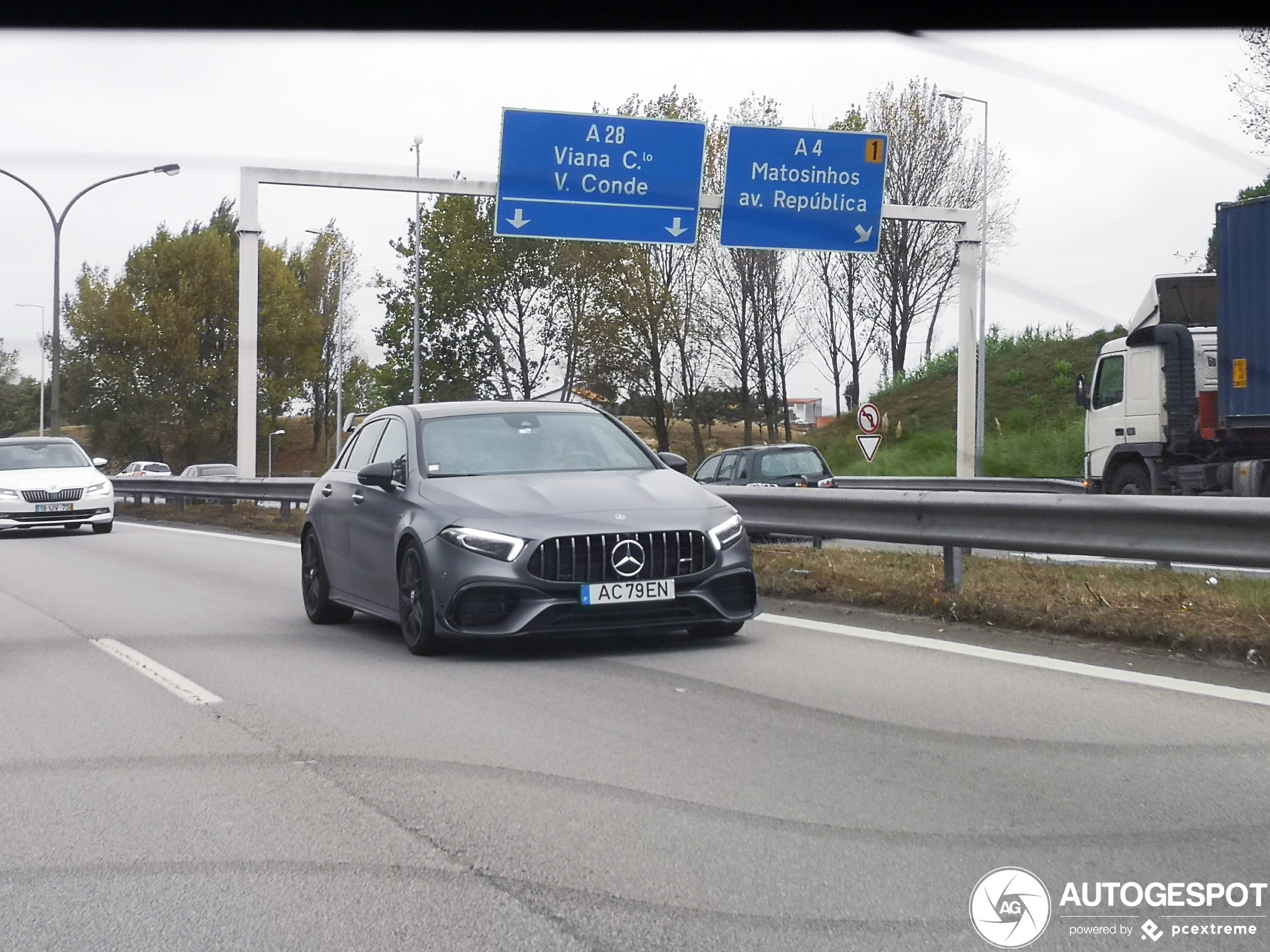 Mercedes-AMG A 45 S W177