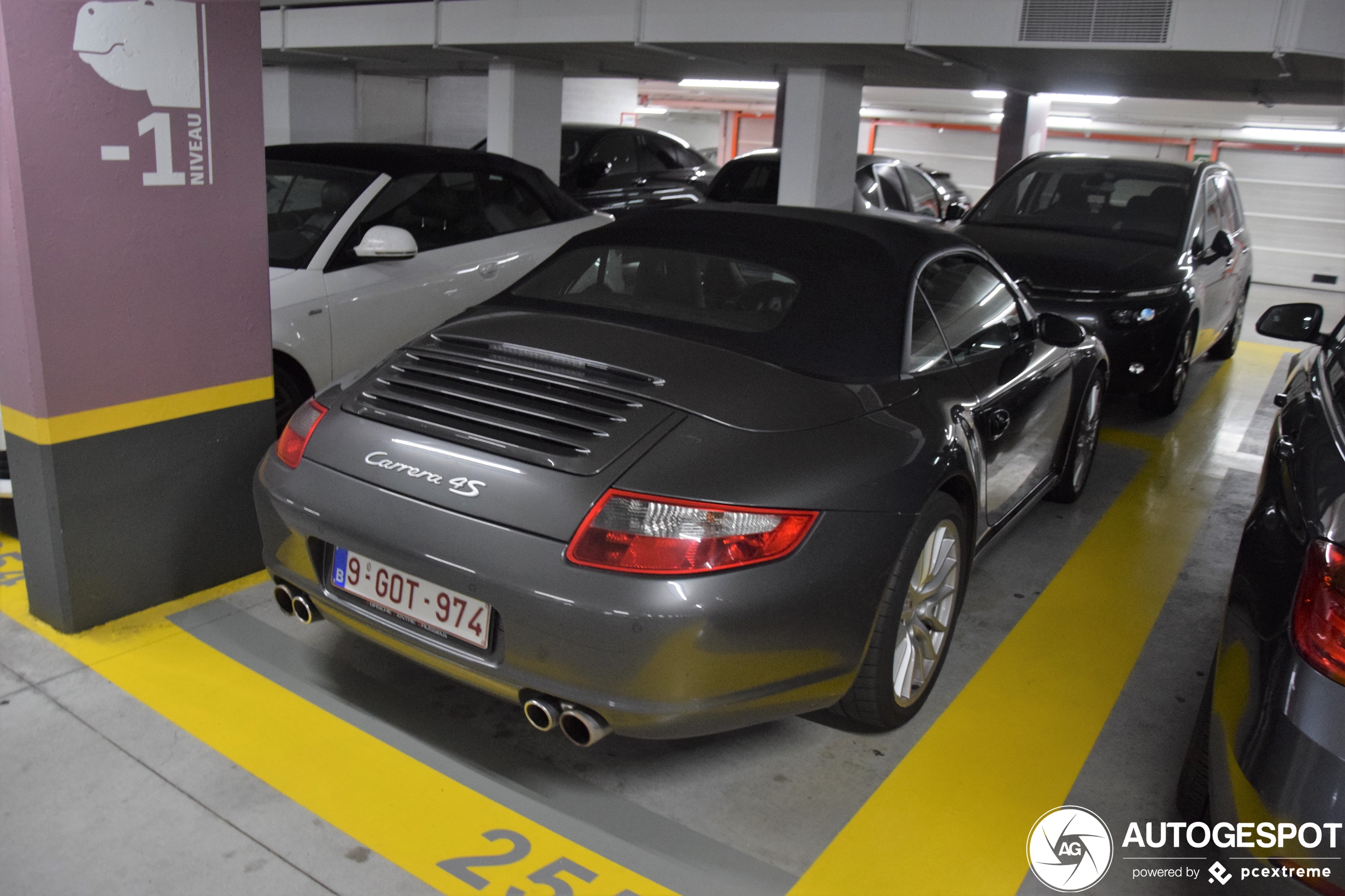 Porsche 997 Carrera 4S Cabriolet MkI