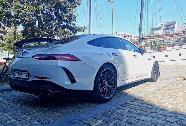 Mercedes-AMG GT 63 S X290