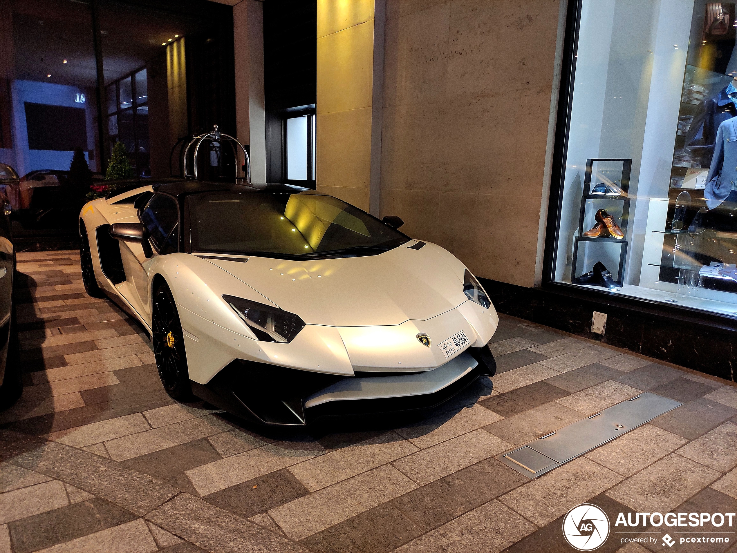 Lamborghini Aventador LP750-4 SuperVeloce Roadster