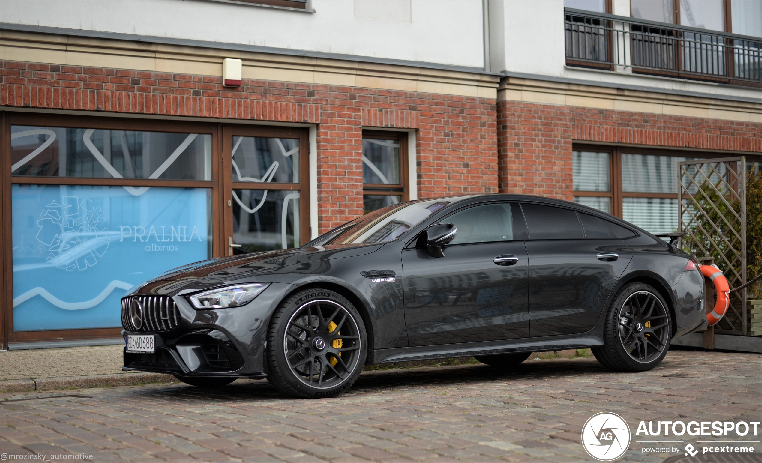 Mercedes-AMG GT 63 S X290