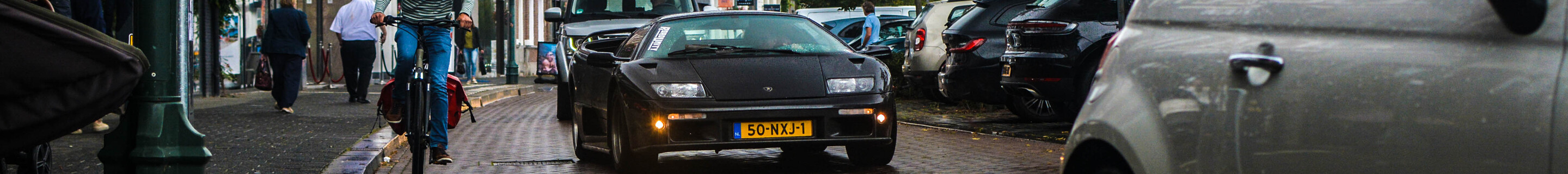 Lamborghini Diablo VT Roadster