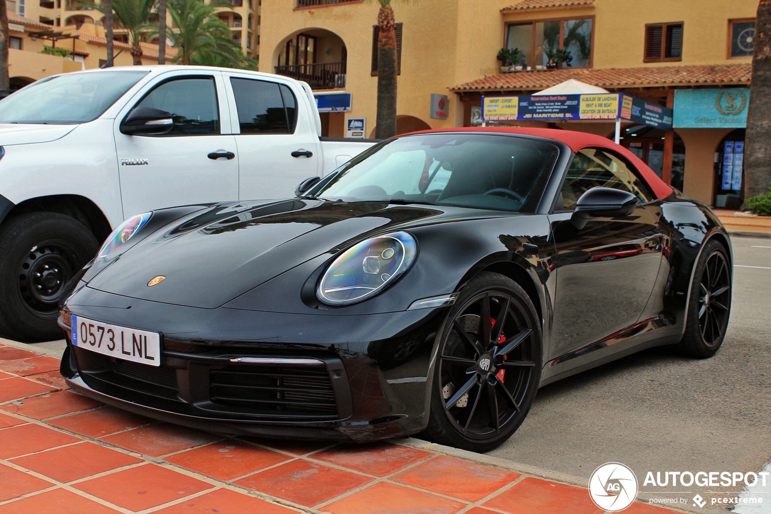 Porsche 992 Carrera 4S Cabriolet