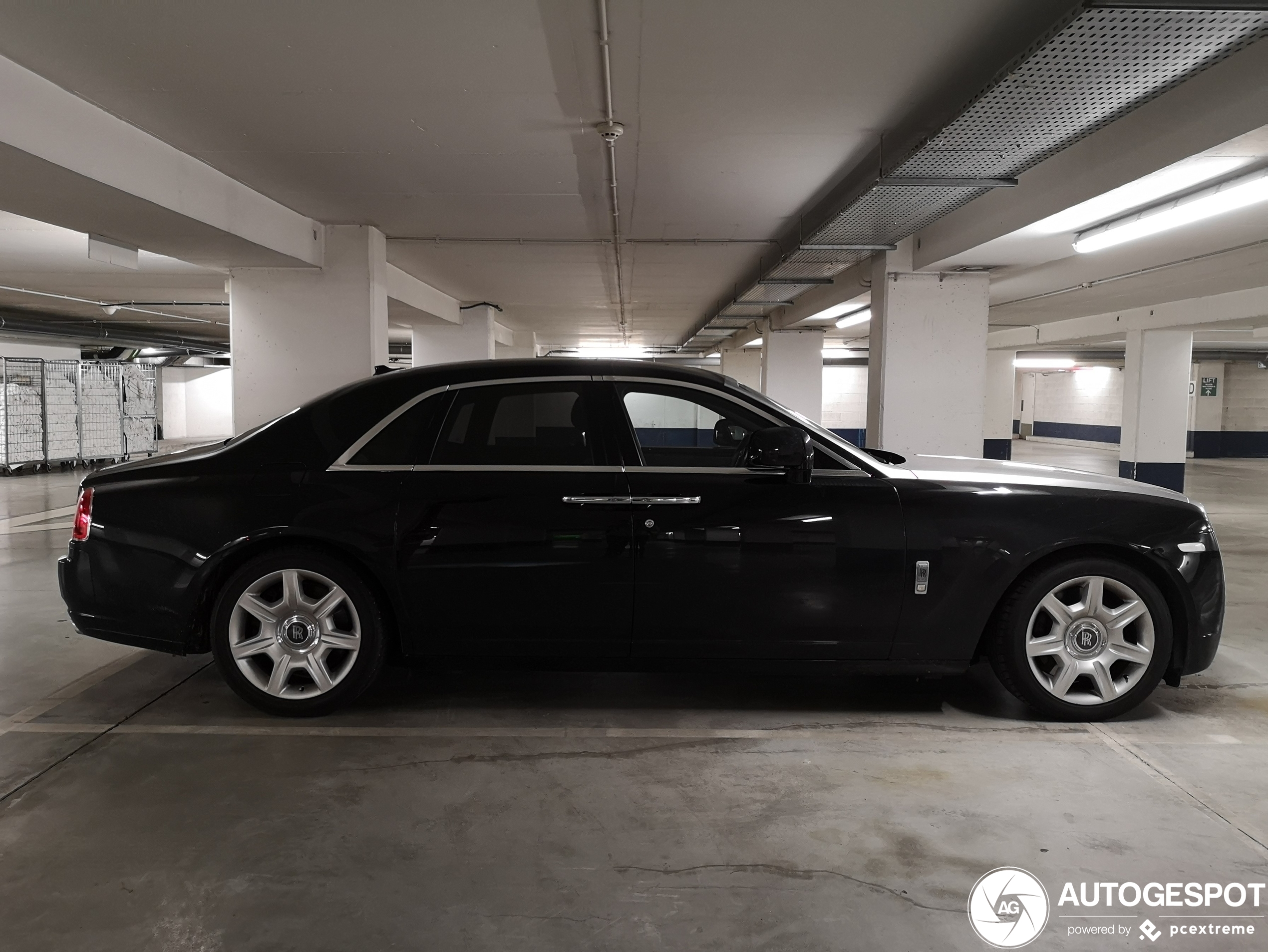 Rolls-Royce Ghost EWB