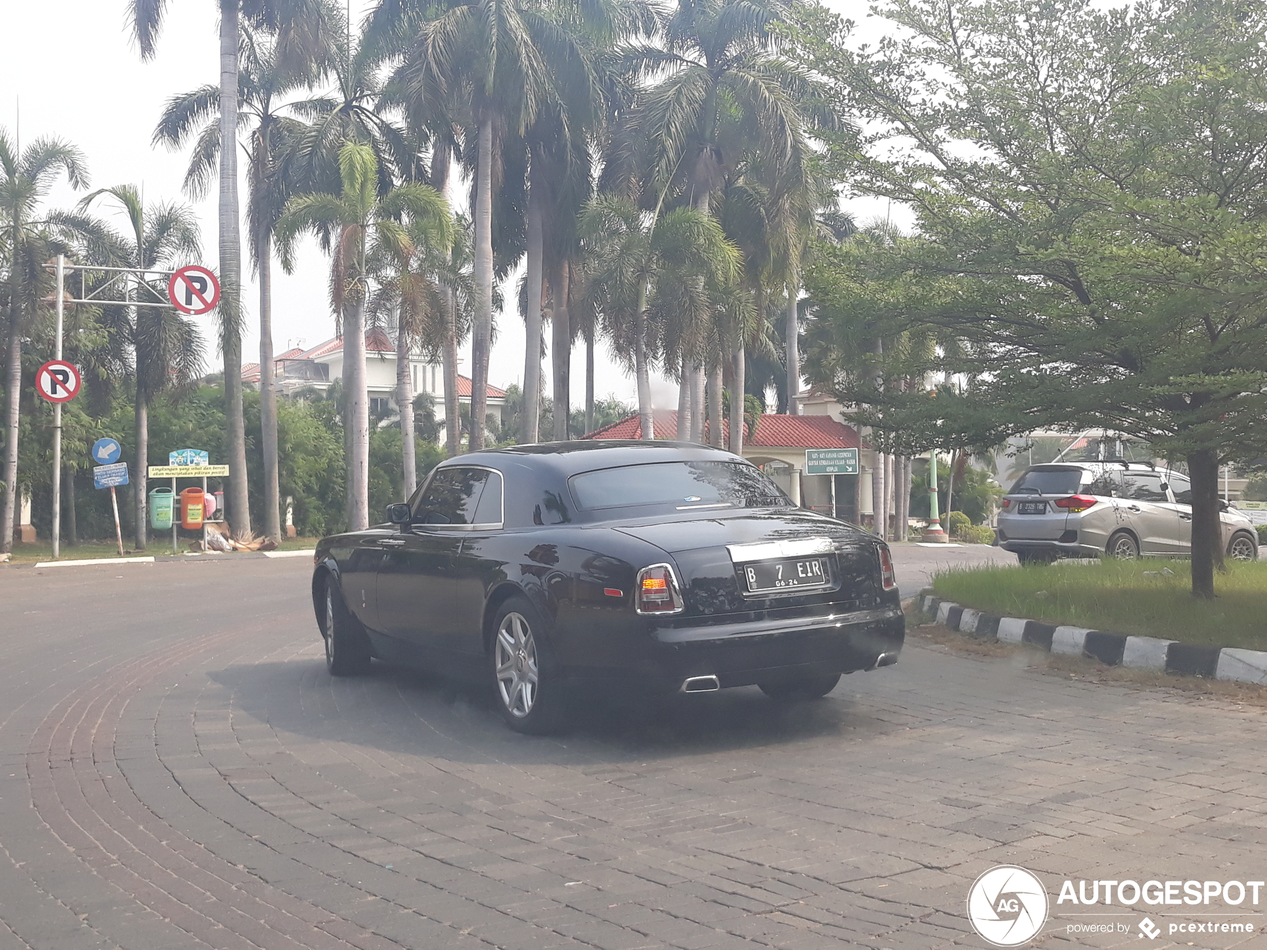 Rolls-Royce Phantom Coupé