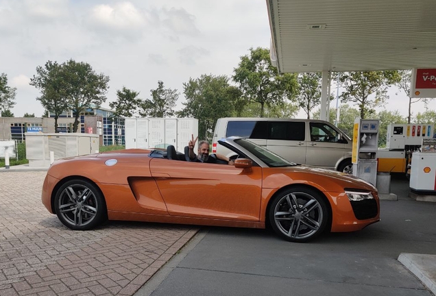 Audi R8 V8 Spyder 2013